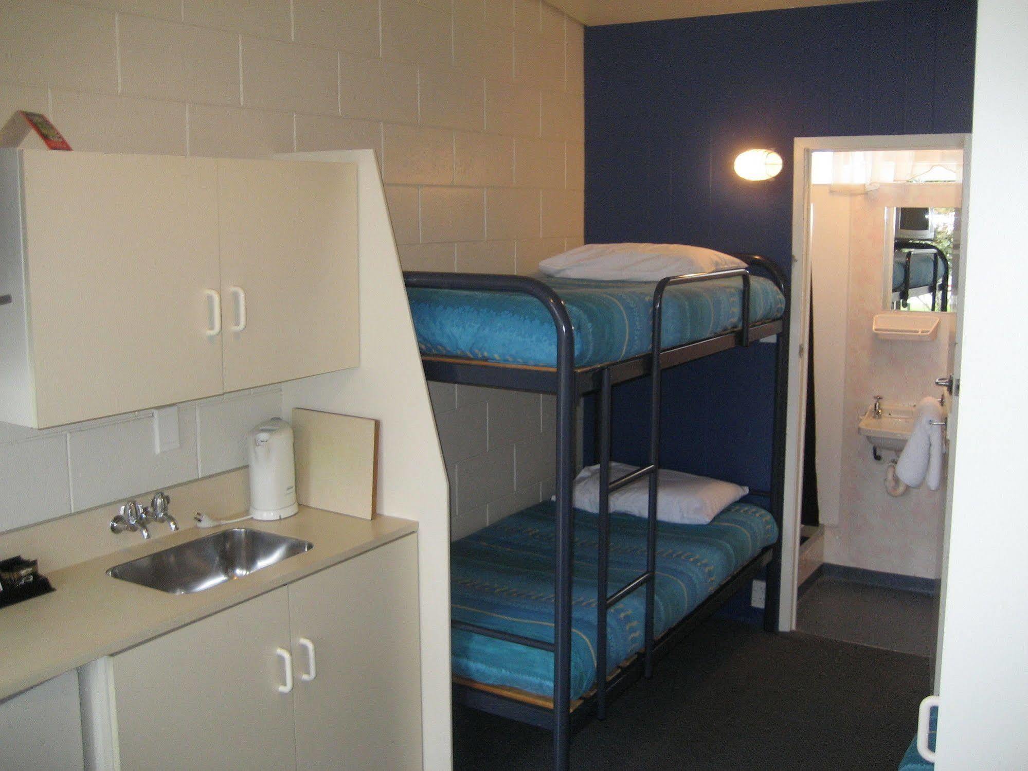 Amber Kiwi Holiday Park & Motels Christchurch Exterior photo